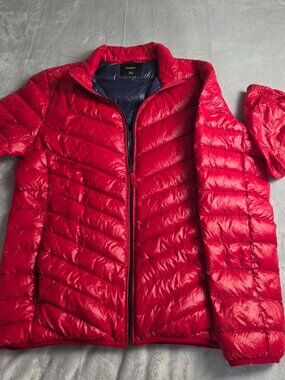 Bossini Red Ultra Light Packable Down Puffer Women's Jacket Navy Lining Size XL